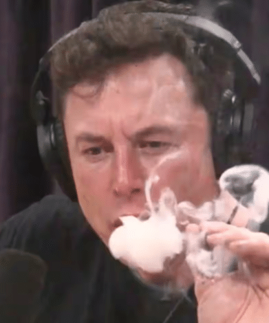 musk-zugekifft Elon Musk, Source: Youtubue